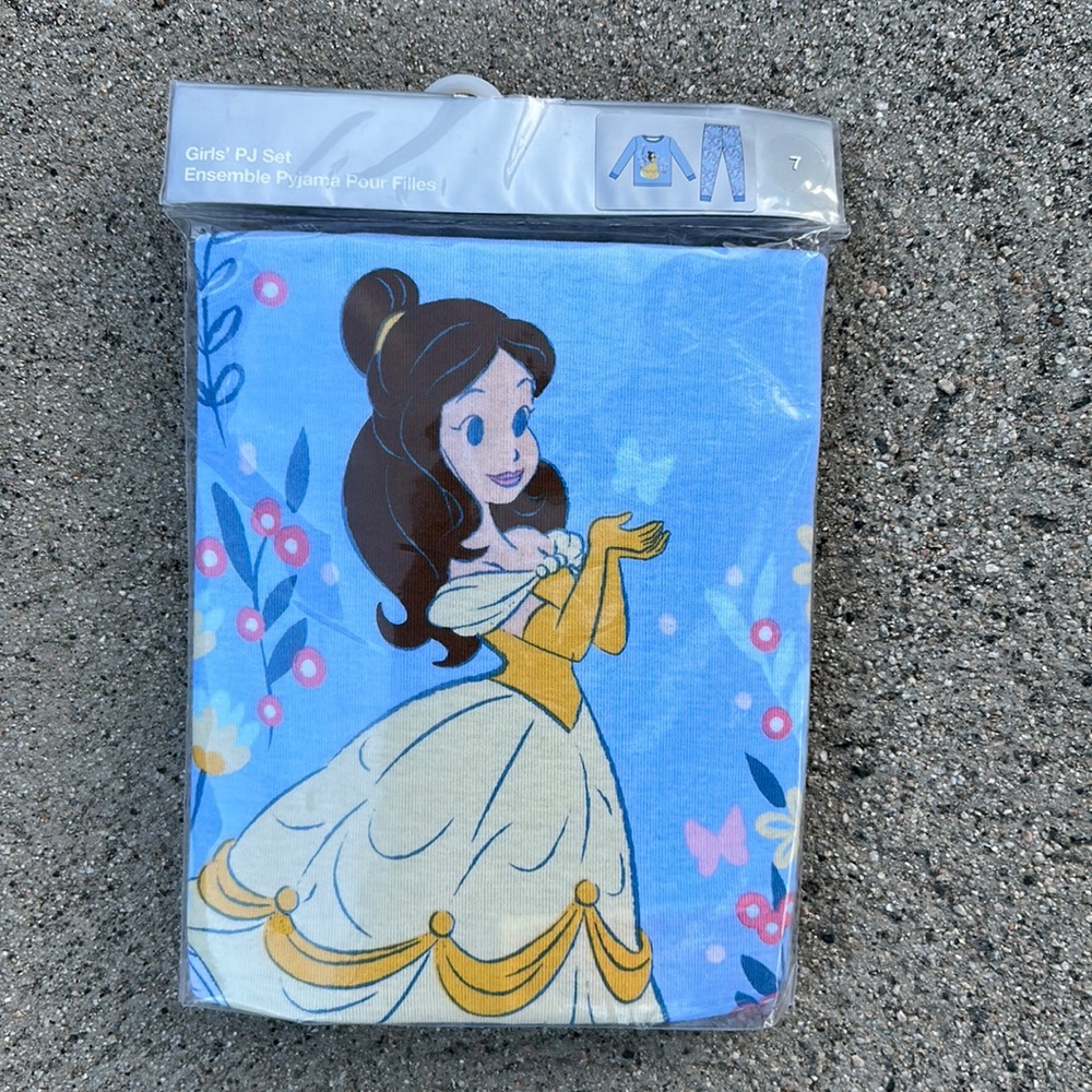 NEW-Disney Belle from Beauty & the Beast Girls PJ set Size 7. Long sleeve & pant